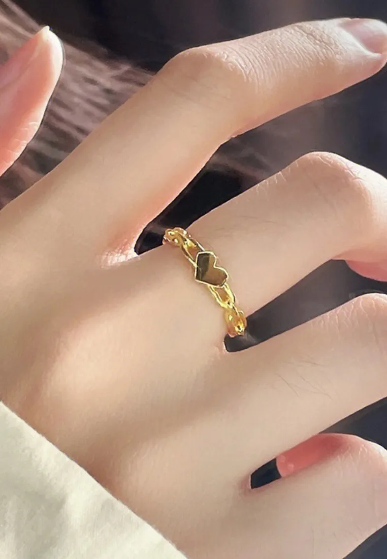 Lovina Heart Chain Band Ring in Gold