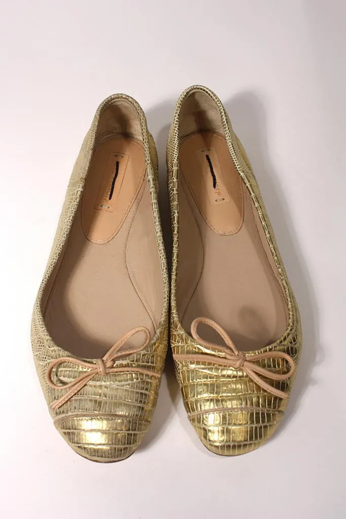 New REED KRAKOFF Gold Flats